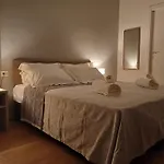 Pensión Luxury Bari