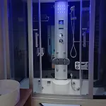 Luxury 게스트하우스 3*